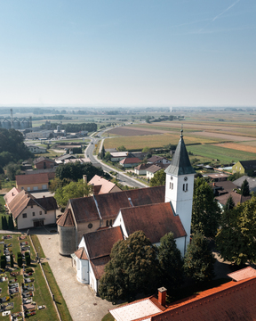 Turnišče, Cerkev Marijinega vnebovzetja (2)